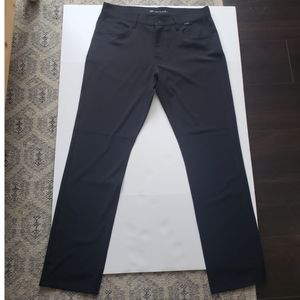 Travis Mathew Men's Golf Pants Black Size 34